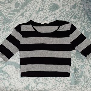 Forever 21 Black and Grey Striped Crop Top Size Small